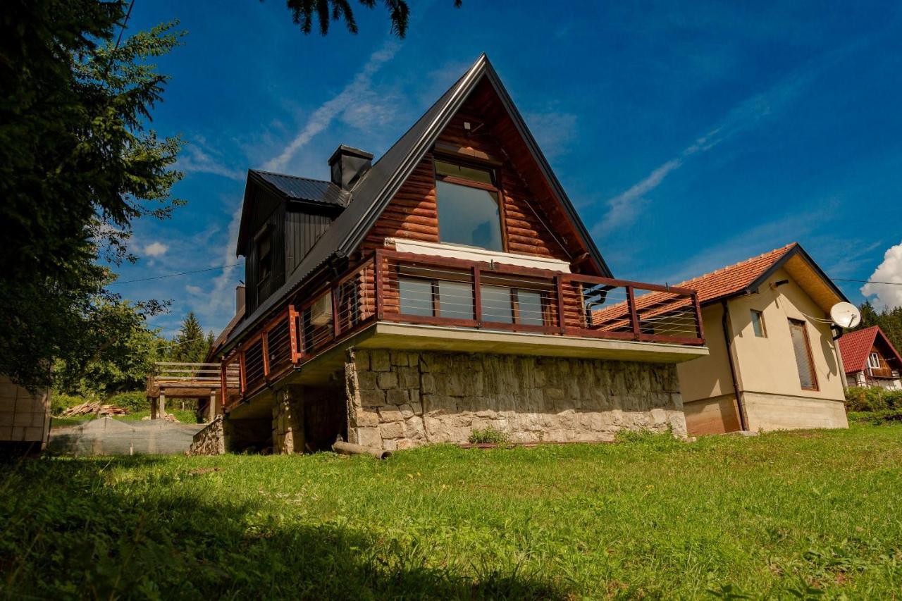 Vikend Kuca Escape Villa Pale Esterno foto